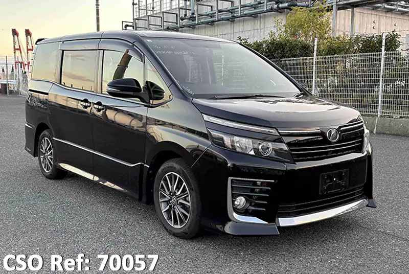 Toyota / Voxy 2014